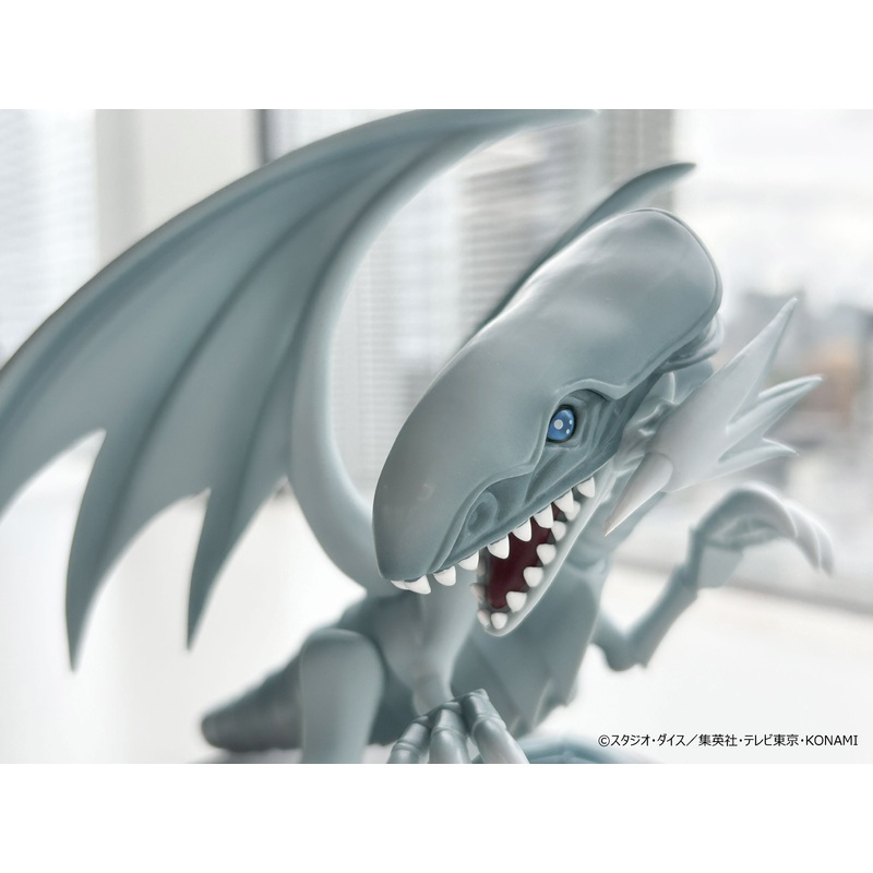Yu-Gi-Oh! Card Game Equal Arts Blue-Eyes White Dragon