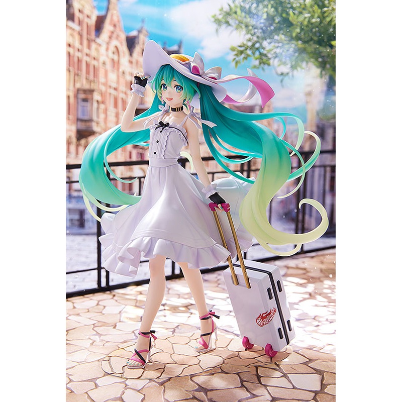 Hatsune Miku GT Project Racing Miku 2021 Private Ver. 1/7 Complete Figure