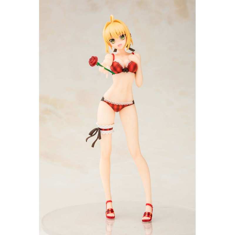Fate/EXTELLA – Nero Claudius Rose Vacances ver. 1/8 Complete Figure