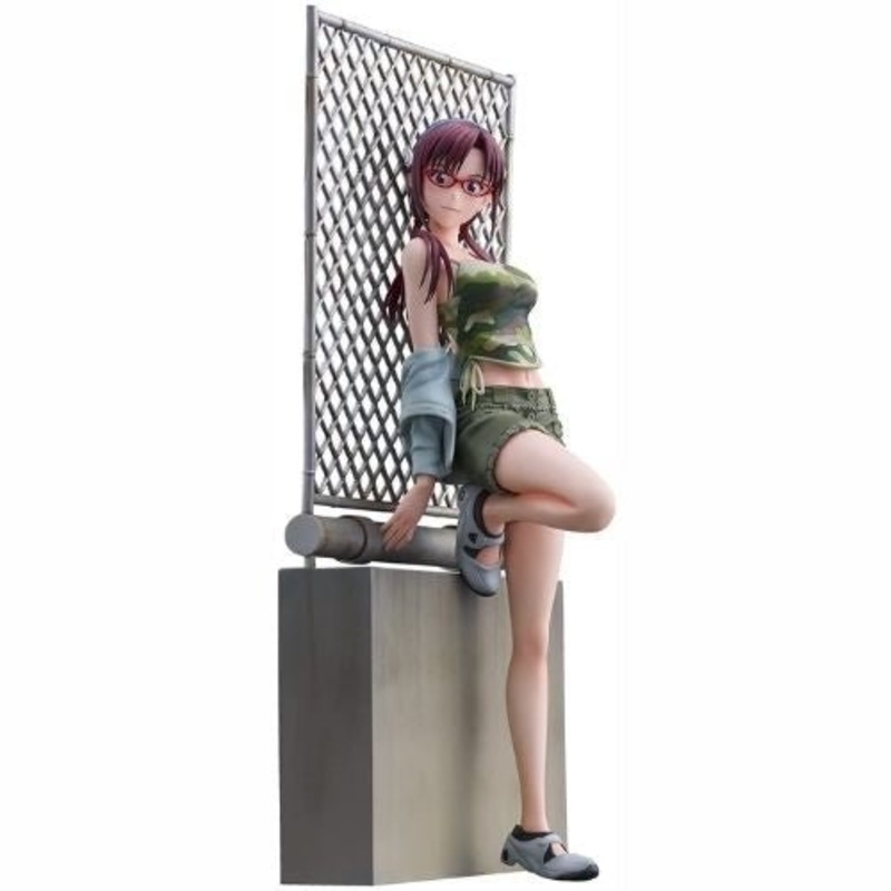 “Rebuild of Evangelion” Mari Makinami Illustrious Complete Figure