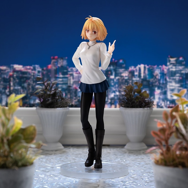 Tsuki Hime – A piece of blue glass moon – Luminasta Arcueid Brunestud