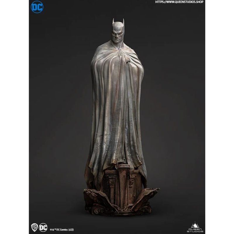 Batman 1:4 Scale Museum Edition Statue by Queen Studio