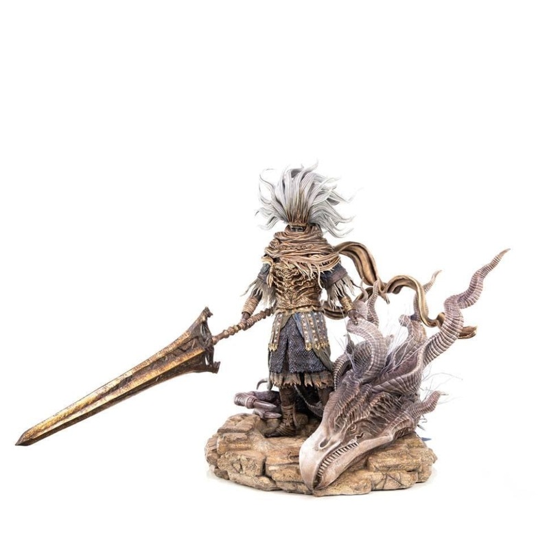 Dark Souls III Nameless King (Standard Edition) Polystone Statue by First 4 Figures