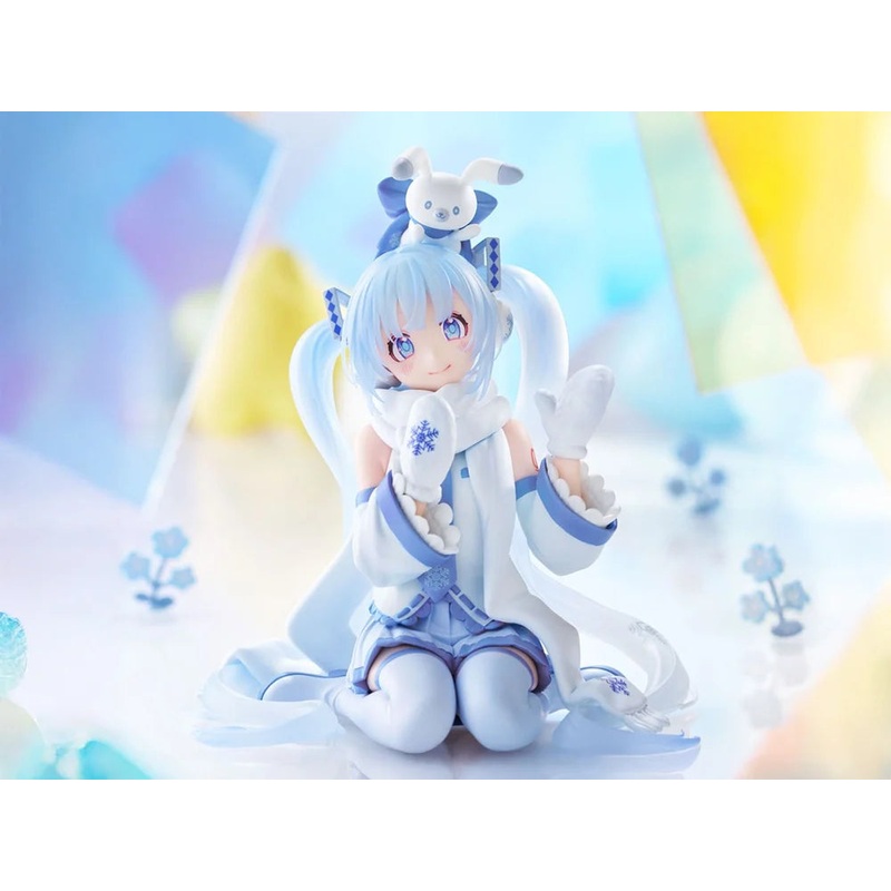 Vocaloid Snow Miku (Sky Town 10th Ver.) Noodle Stopper Figure