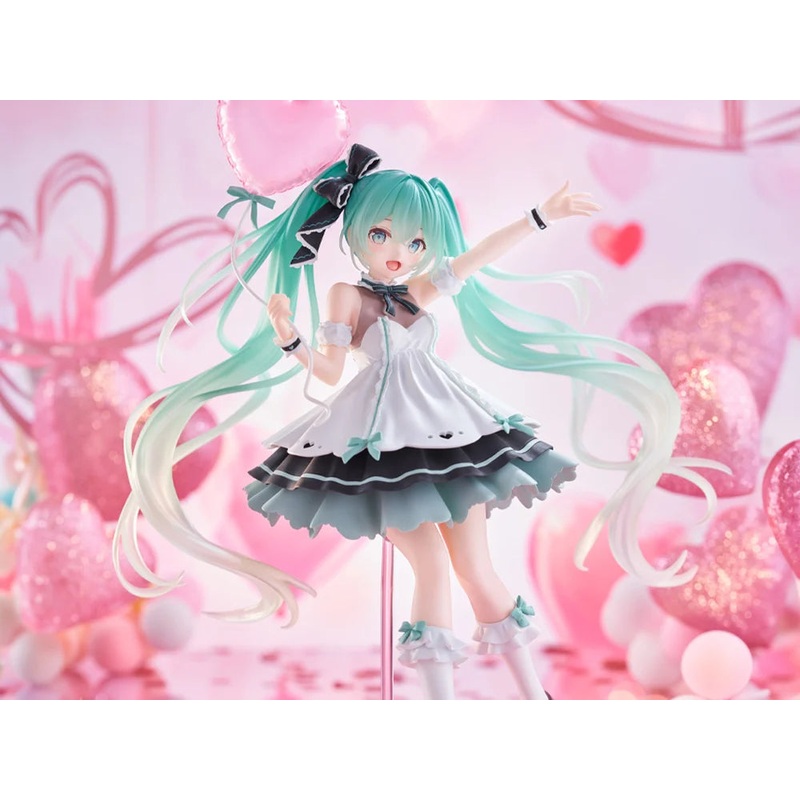 Vocaloid AMP+ Hatsune Miku (Birthday Party 2025 Ver.) Figure
