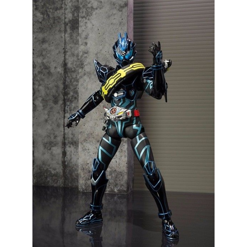 S.h.figuarts Masked Kamen Rider Dark Drive Type Next Action Figure Bandai