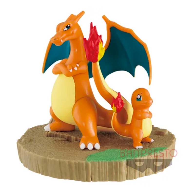 Pokemon Look my tailCharmander & Charizard Figure