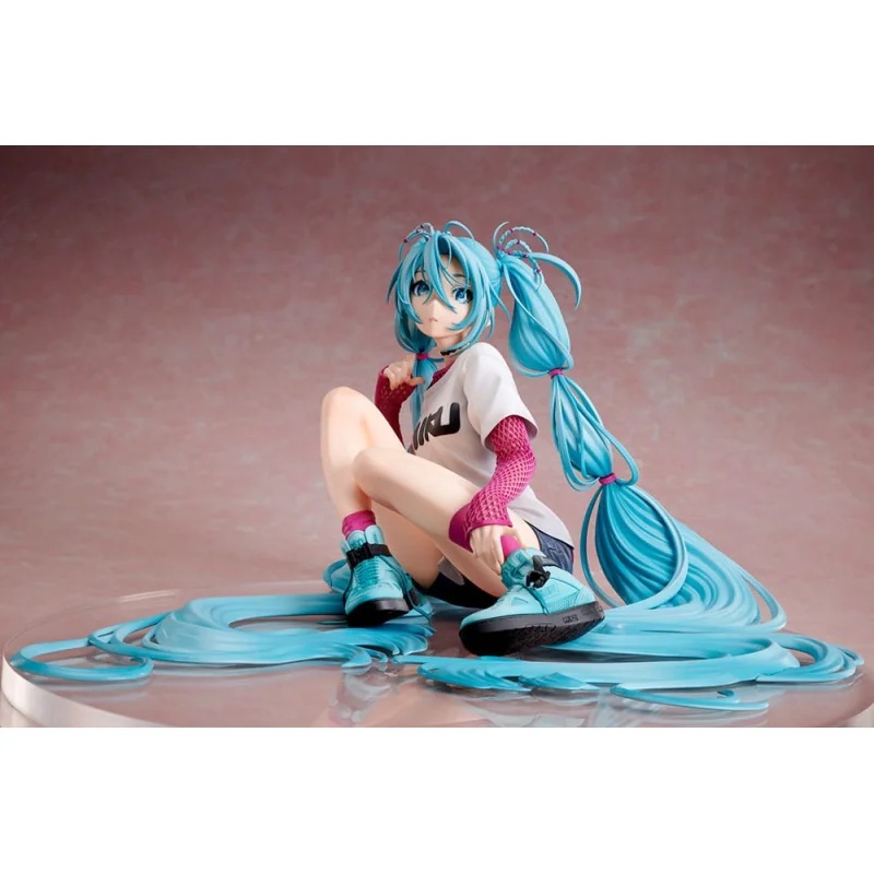 Hatsune Miku statuette 1/4 Yoneyama Mai The Latest Street Style “Cute” 17 cm