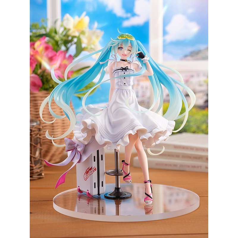Hatsune Miku GT Project – Hatsune Miku – 1/7 – Racing Miku 2021: Vacation Style Ver. (Wonderful Works)
