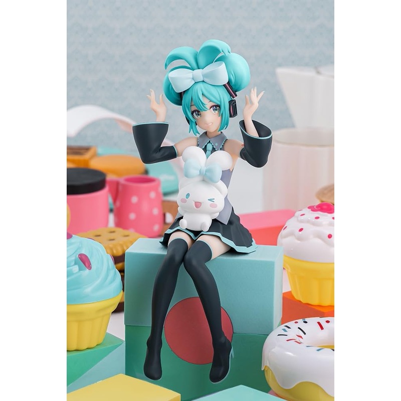 Piapro Characters – Hatsune Miku – Hatsune Miku x Cinnamoroll – Premium Chokonose Figure (SEGA)