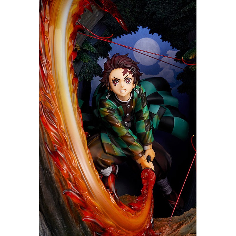 Demon Slayer: Demon Slayer Tanjiro Kamado Hinokami Kagura Enbu